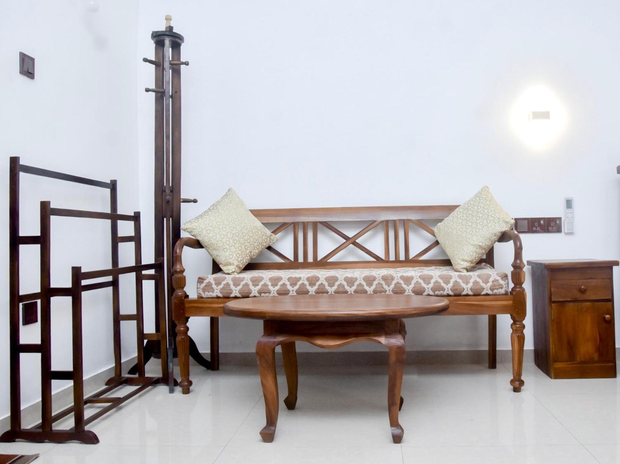 Hotel The Nook Hikkaduwa Esterno foto